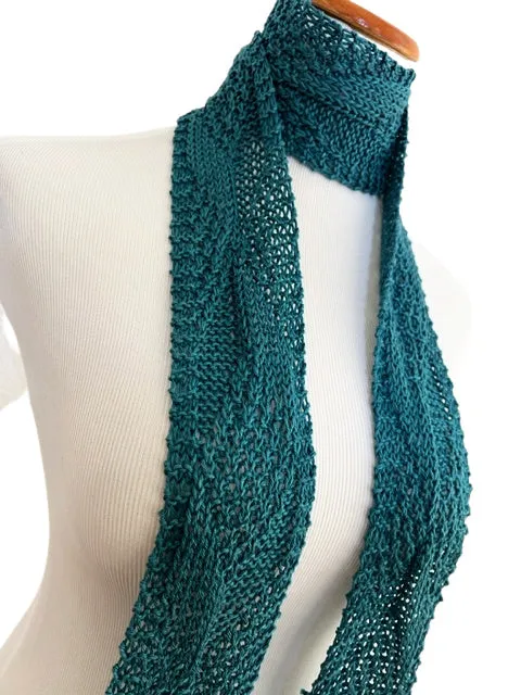 A scarf for all seasons