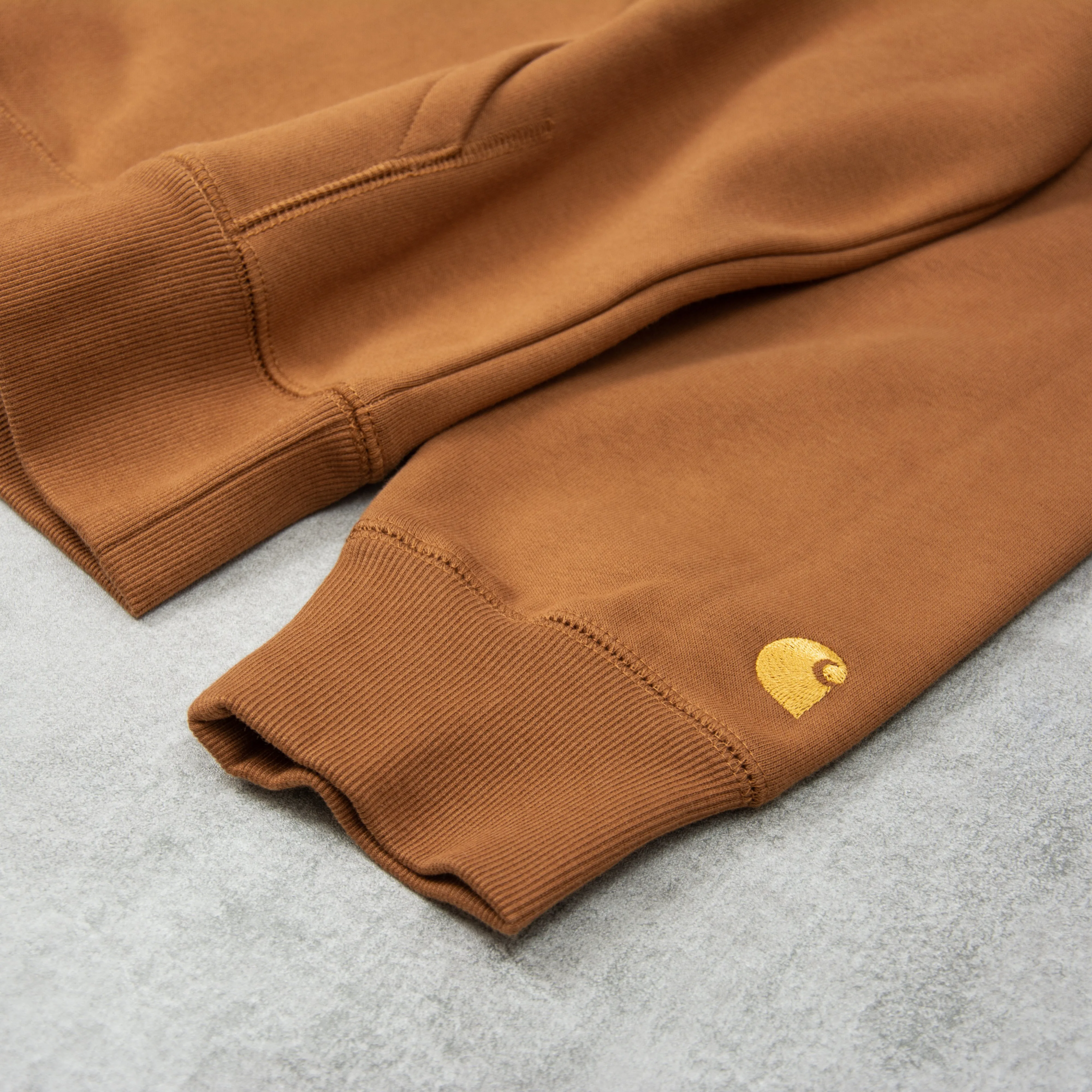 Carhartt WIP Hooded Chase Sweatshirt - Hamilton Brown