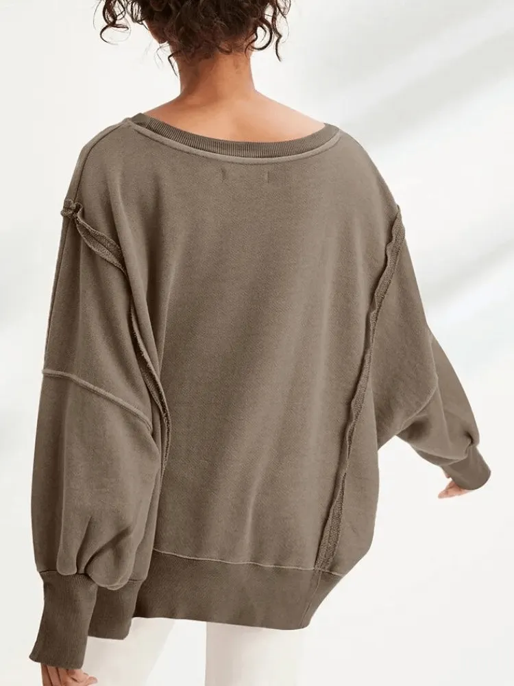 Fashionable Women's Oversize Sweatshirt with Reversible Seam - SF1575