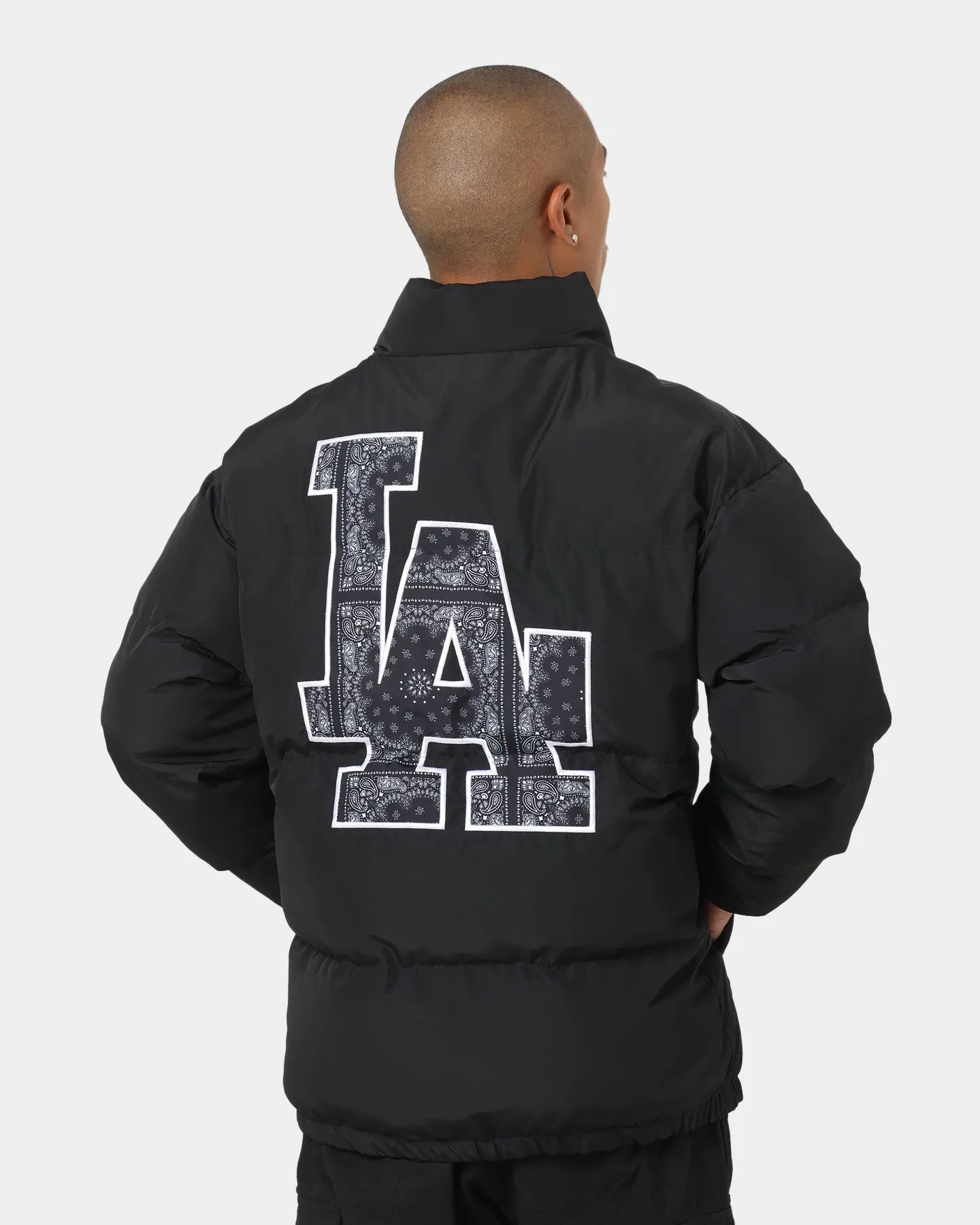 New Era Los Angeles Dodgers Paisley Puffer Jacket Black