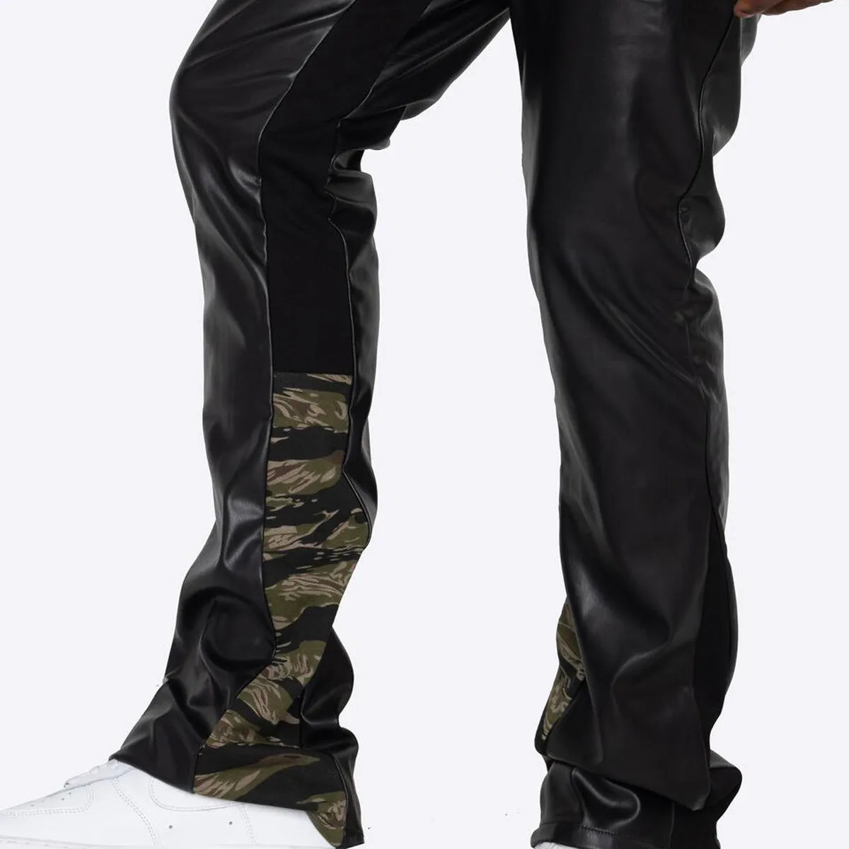 Rambo Flared Pants - Black