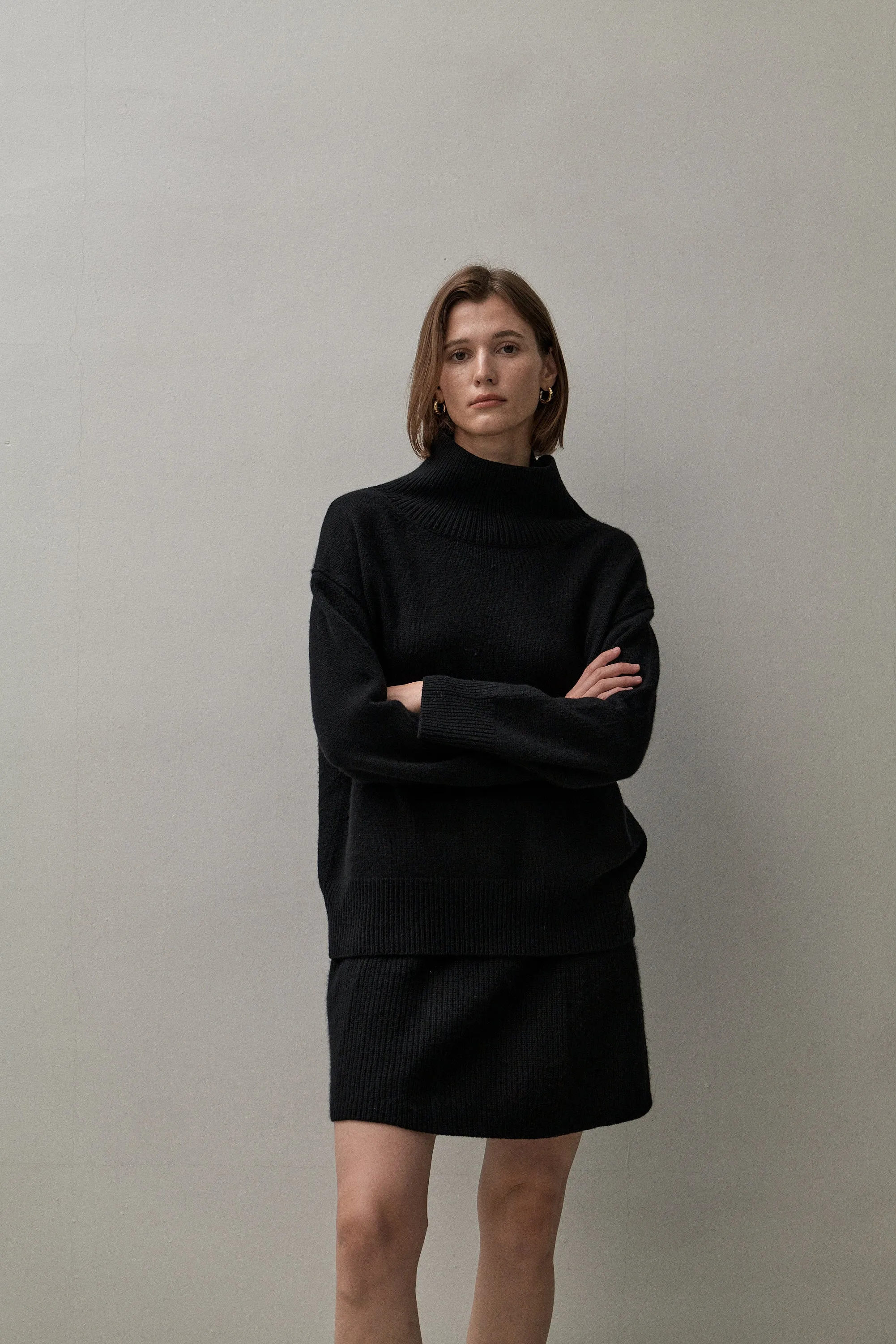 THE CLASSIC TURTLENECK - BLACK